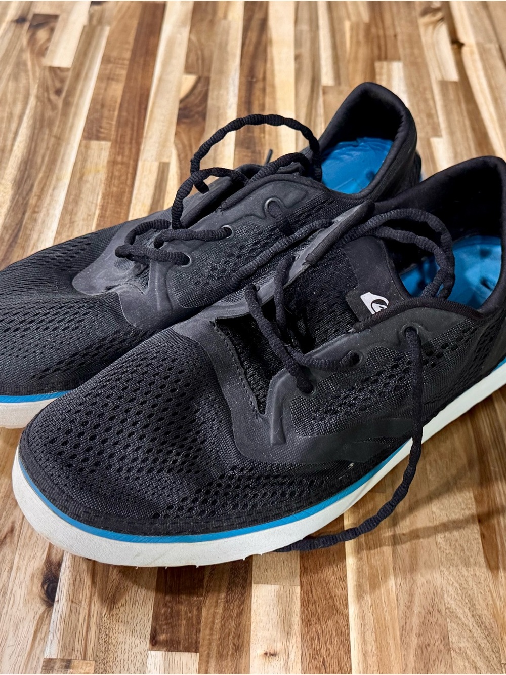 Quiksilver Black Knit Water Sneakers with Blue Accent 13